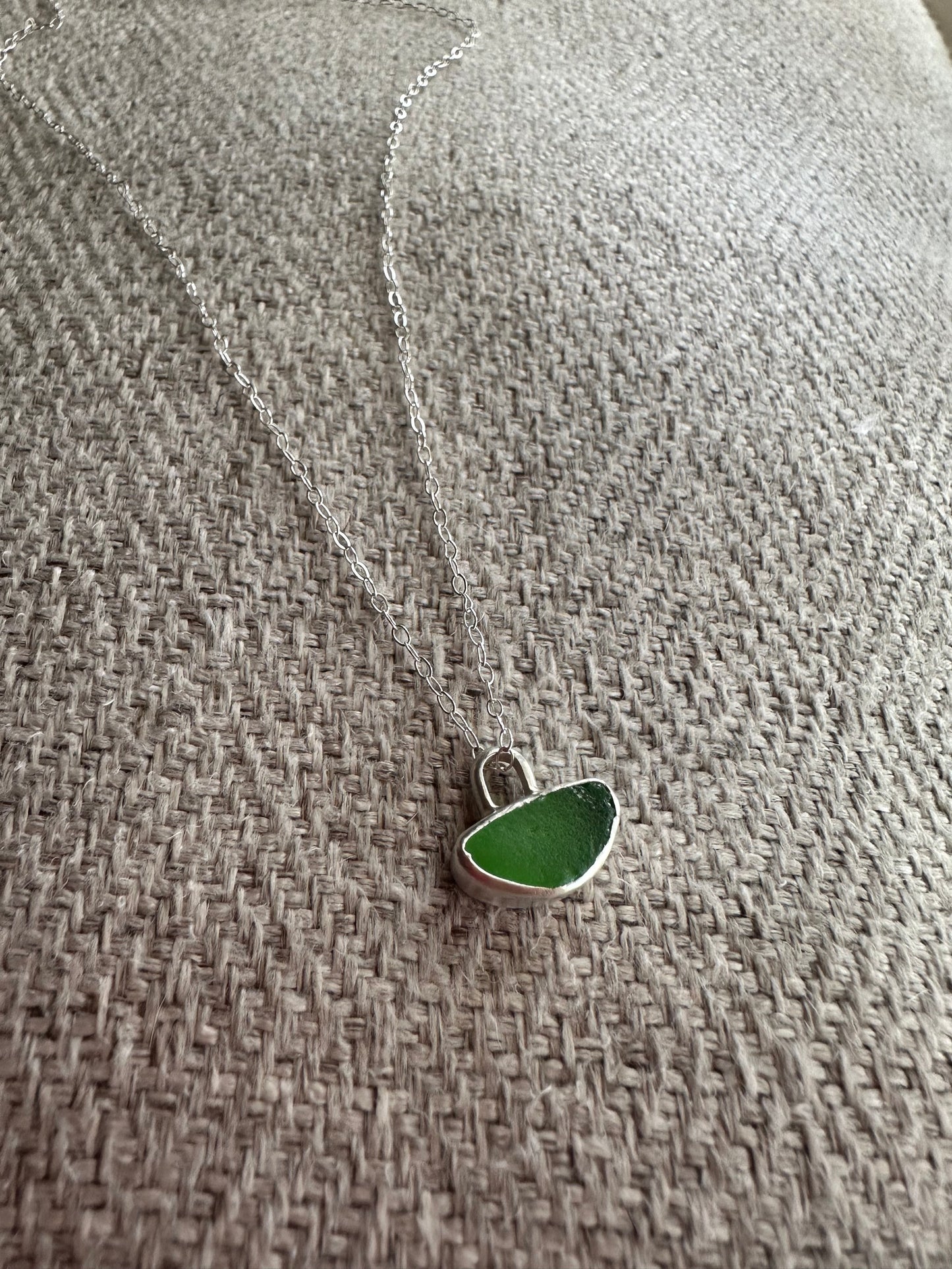 Bright Green seaglass pendant (chain not included)