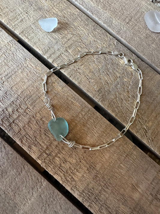 Blue seaglass link braclet