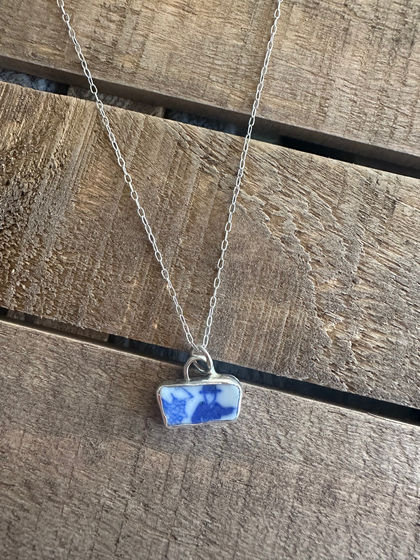 Pottery glass blue and white